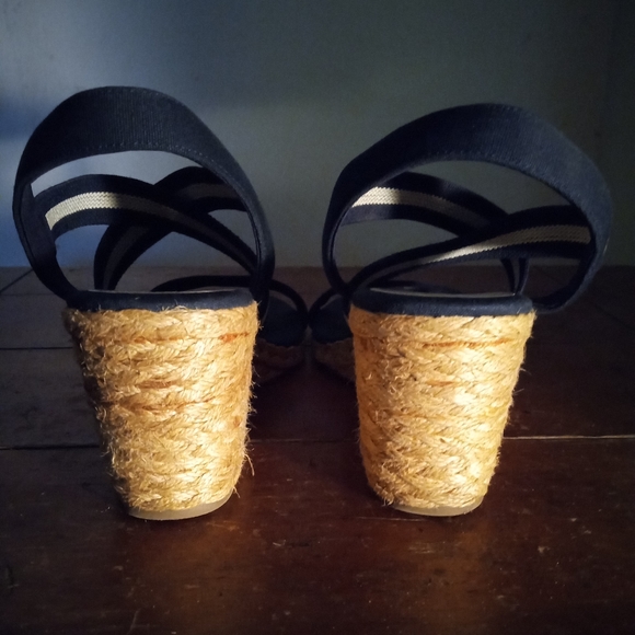 CHAPS - Picture 4 of 7